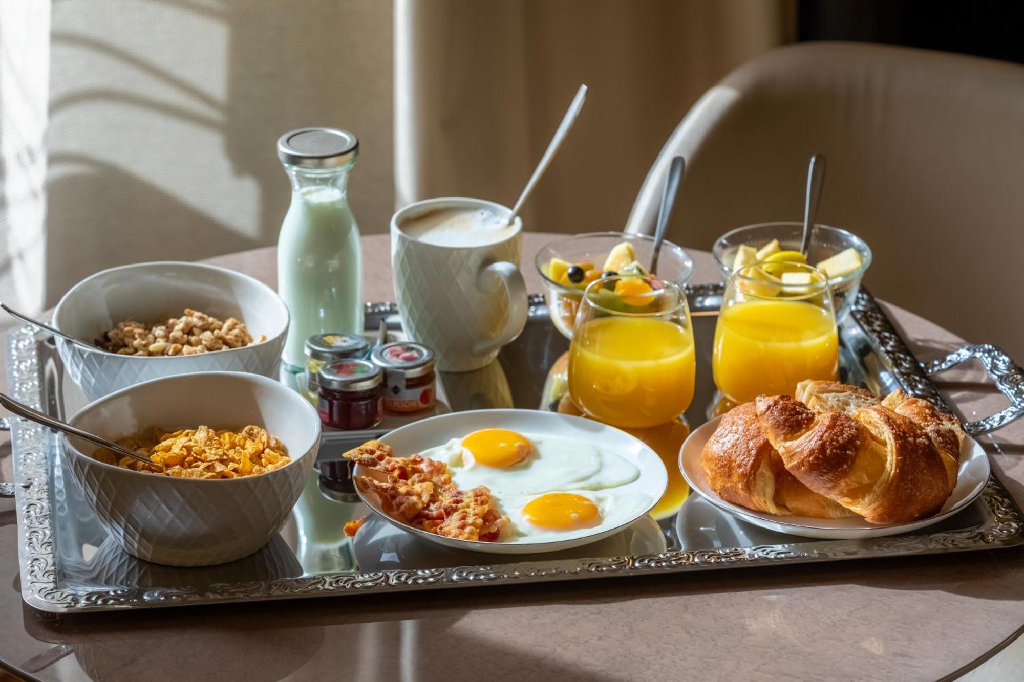 Residenza Pierret Hotel Рим Екстериор снимка